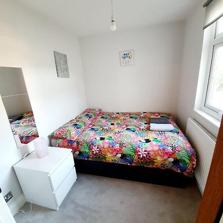 Beautiful 3 Bedroom House At The Sea Front - Amazing Location 사우스엔드온시 외부 사진